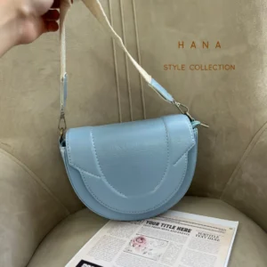 کیف نیم گرد چرمی آبی آسمونی دخترانه - لباس زنانه شیک