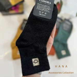 جوراب مشکی سوپرنخ نیم ساق دخترانه و پسرانه طرح لبخند- لباس پسرانه