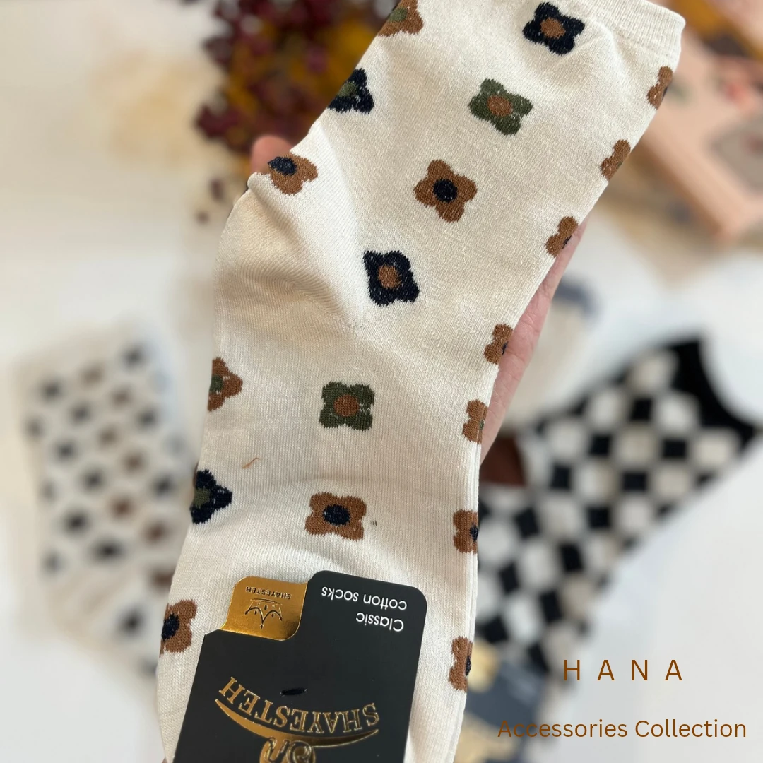 جوراب نیم ساق زنانه با طرح گل رز- اکسسوری زنانه