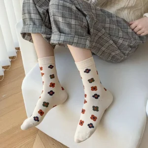 تنخور جوراب نیم ساق زنانه رنگ روشن با طرح گل ریز- اکسسوری دخترانه