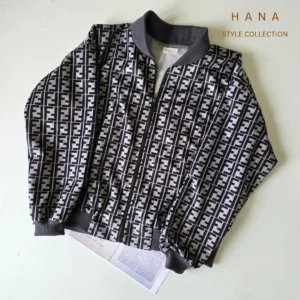 بامبرجکت مشکی میکرو مخملی آستردار طرحدار دخترانه با طرح ورساچه مناسب فصل پاییز- لباس پاییزی