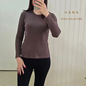 بلوز قهوه ای یقه گرد کبریتی زنانه مناسب استایل پاییزی- لباس دخترانه