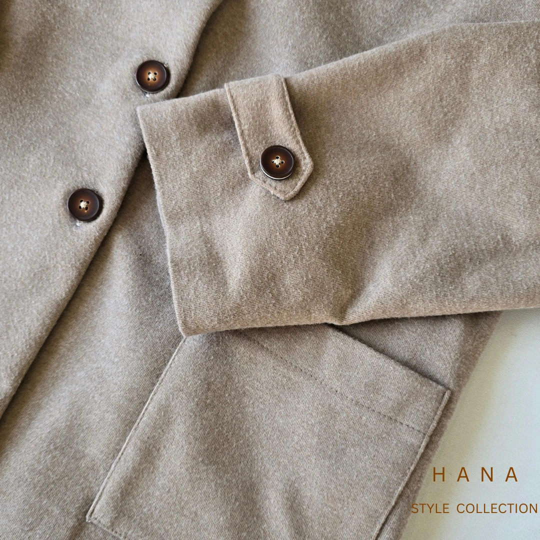 کت فوتر زنانه آستردار رنگ کرم با جزییات آستین و جیب، لباس دخترانه شیک