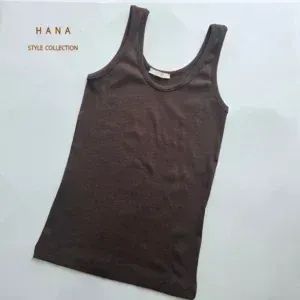 تاپ رکابی زنانه جنس کبریتی ریز رنگ قهوه ای سوخته مناسب استایل روزمره- لباس دخترانه